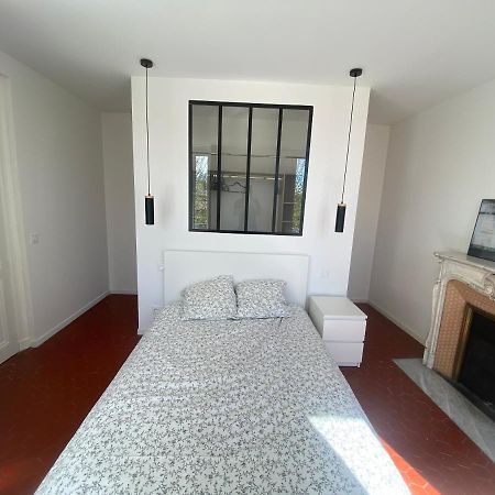 Ferienwohnung Charmant T3 Dans Le Centre Historique Manosque Exterior foto