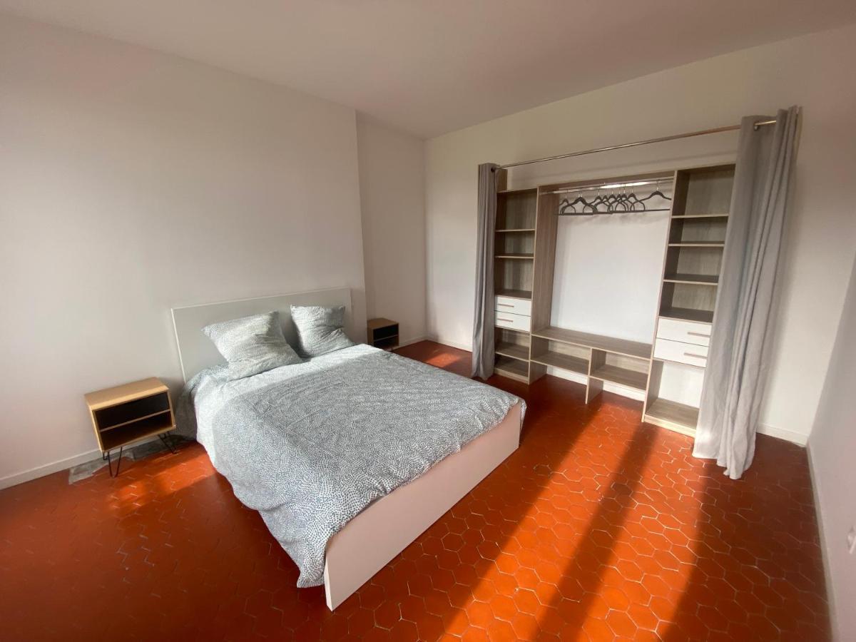 Ferienwohnung Charmant T3 Dans Le Centre Historique Manosque Exterior foto